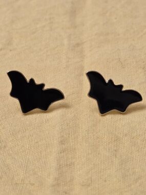 Little Black Bat Stud Earrings- Cute Accessories For  Halloween